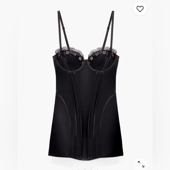Savage X Fenty Renaissance Rose Corset
Dress RARE SOLD OUT LIKE-NEW ROSE DESIGN - Picture 1 of 7